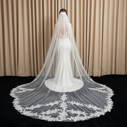Non-Traditional Irregular Lace Cathedral Veil for Modern Brides 
